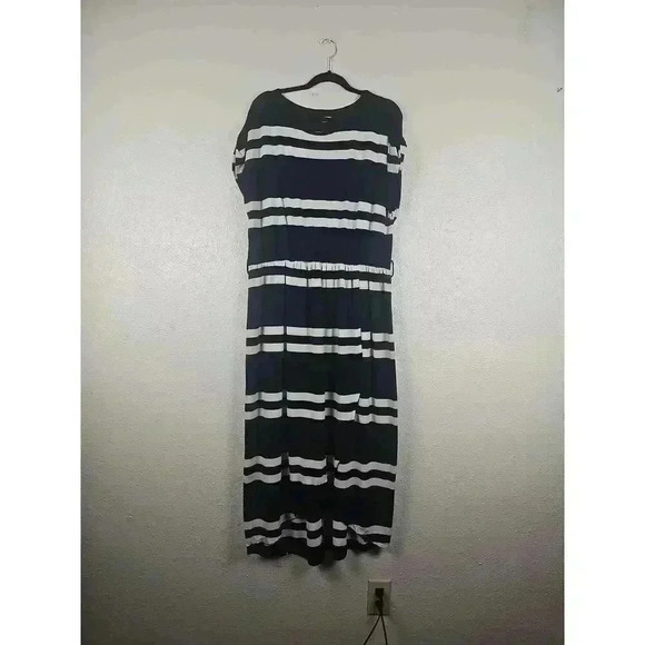 Maurices Blue White Striped Maxi Dress Short Sleeve Elastic Waist Size Small - Picture 1 of 4